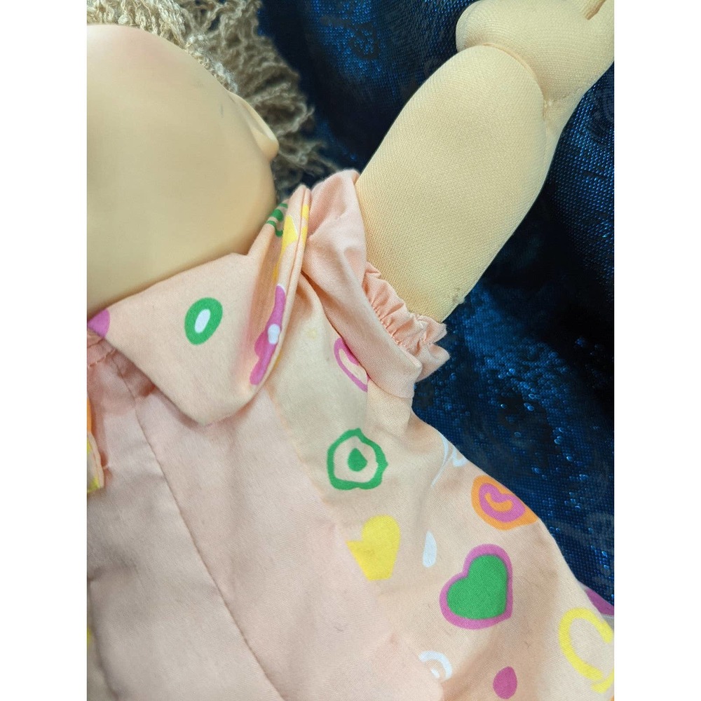 Cabbage Patch Kids First Edition 1990 Doll With Clothes - Picture 7 of 10